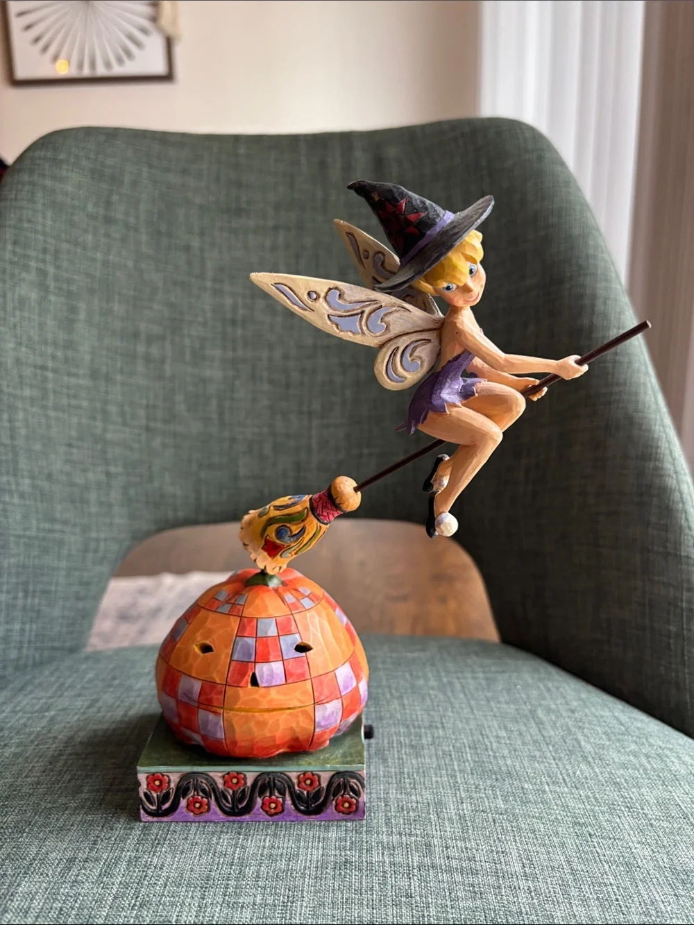 Jim Shore Pixie Takes Flight Disney Tinkerbell Halloween moving lightup figurine